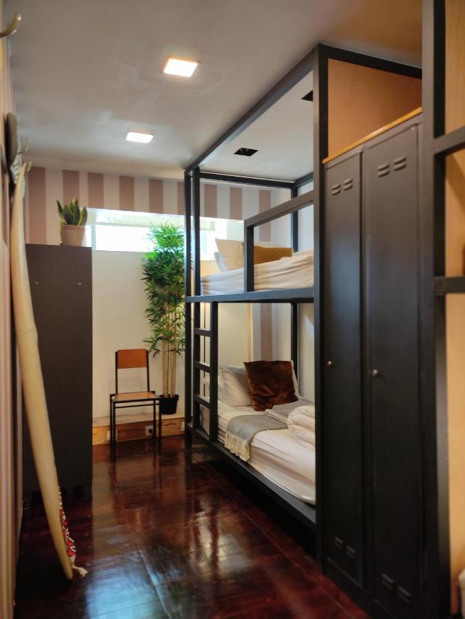 Caruma Surf Hostel Matosinhos  Exterior photo